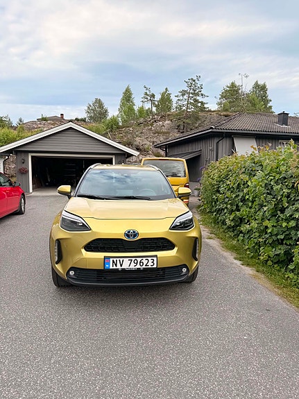 Toyota Yaris Cross 2 of 4