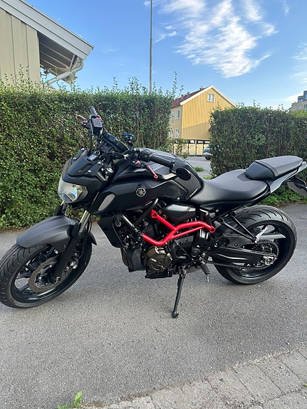 Yamaha MT-07 5 of 5