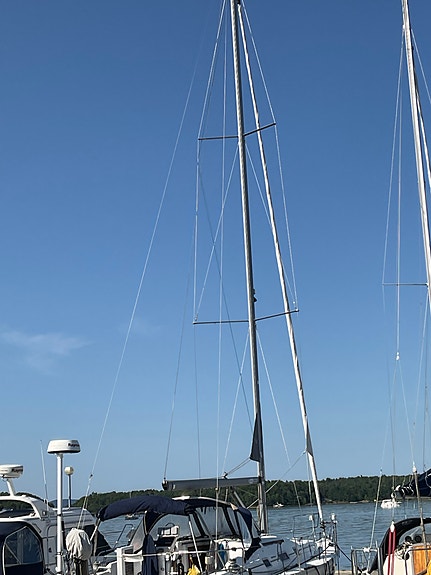 Velholdt og velutstyrt Beneteau 343 med nyere rulleseil selges 3 of 5