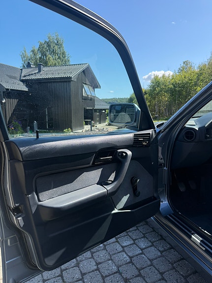 BMW 530i 25 of 30