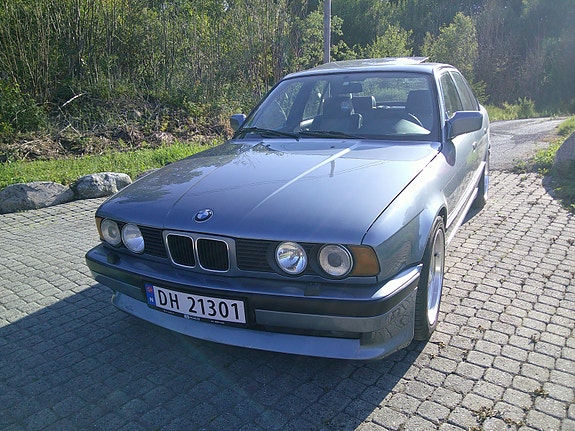 BMW 530i 12 of 30