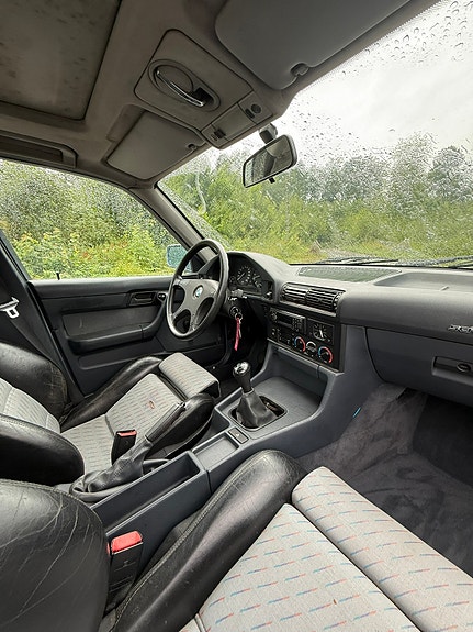 BMW 530i 16 of 30