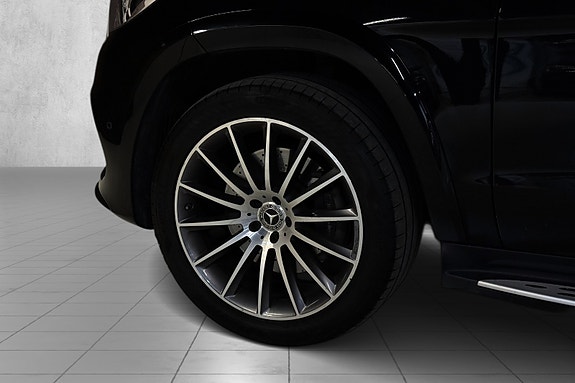 Mercedes-Benz GLS350 d 9 of 30