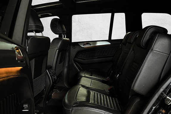 Mercedes-Benz GLS350 d 20 of 30