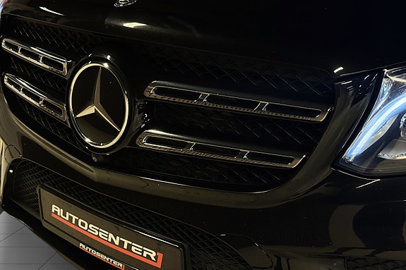 Mercedes-Benz GLS350 d 4 of 30