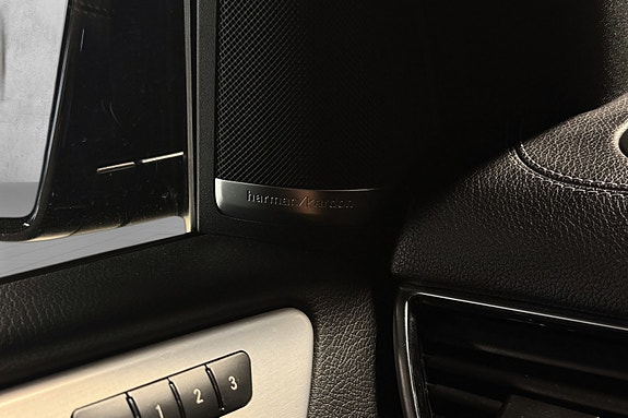 Mercedes-Benz GLS350 d 29 of 30