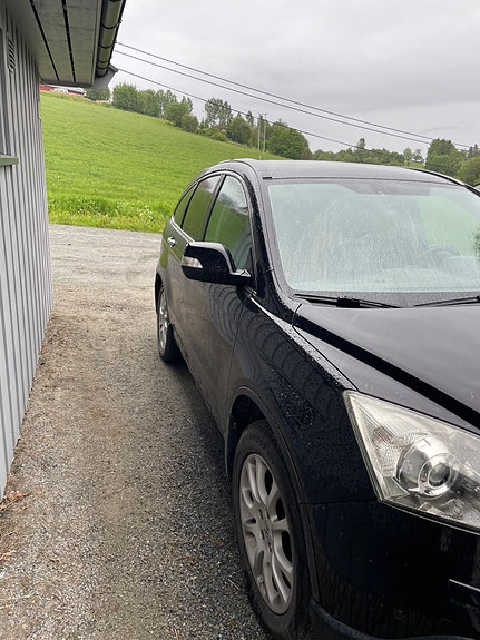 Honda CR-V 2 of 5