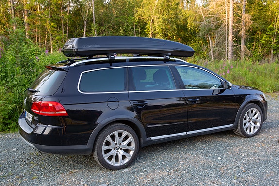 Volkswagen Passat 3 of 5