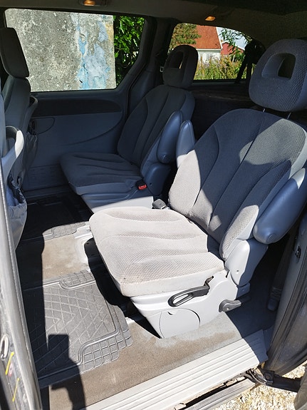 Chrysler Grand Voyager 8 of 9