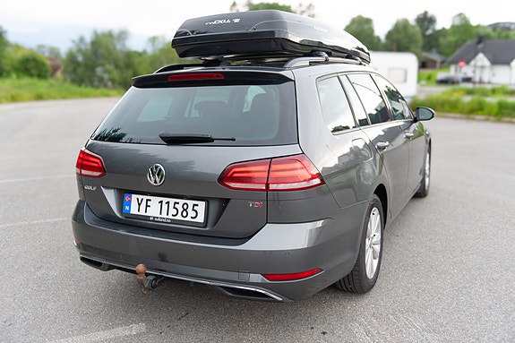 Volkswagen Golf VII 4 of 5