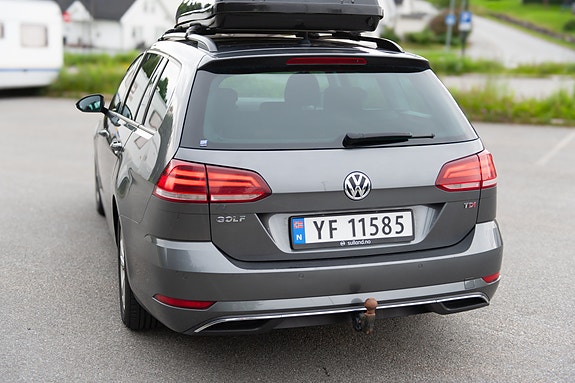 Volkswagen Golf VII 5 of 5