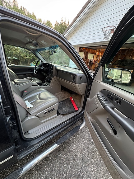 Chevrolet Tahoe 7 of 18
