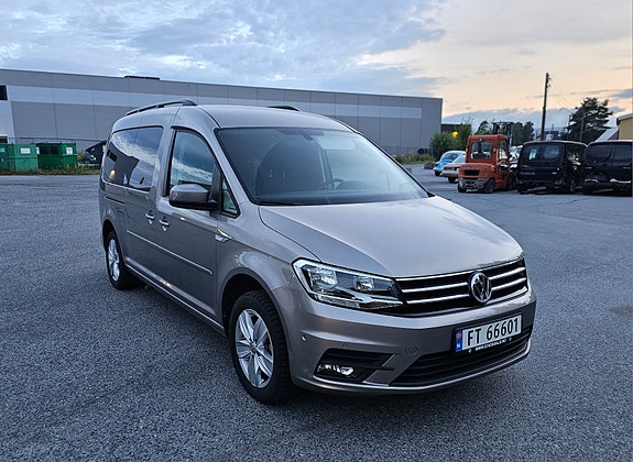 Volkswagen Caddy Maxi 2 of 30
