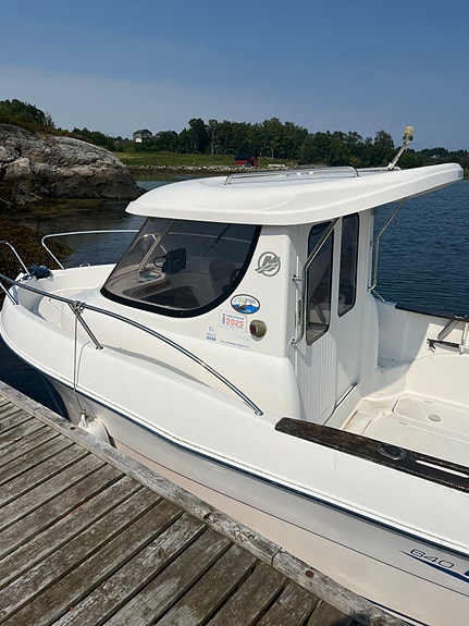 Quicksilver 640 Pilothouse 2 of 5