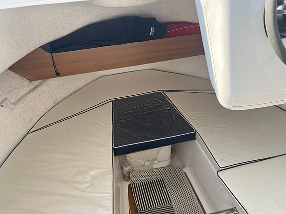 Quicksilver 640 Pilothouse 5 of 5