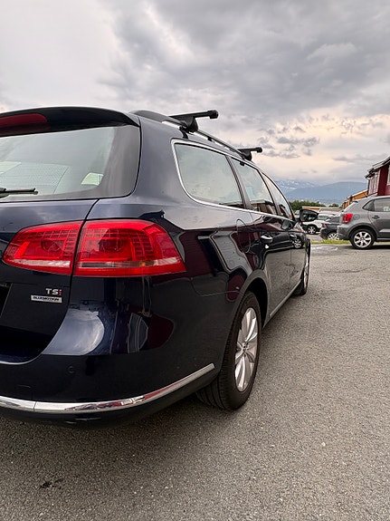 Volkswagen Passat 5 of 5