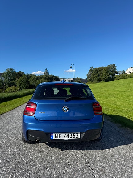BMW 118d 5 of 14