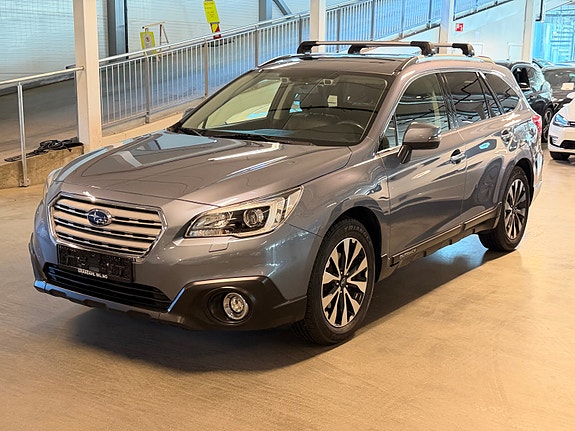 Subaru Outback 2 of 5