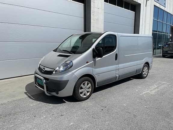 Opel Vivaro 5 of 5