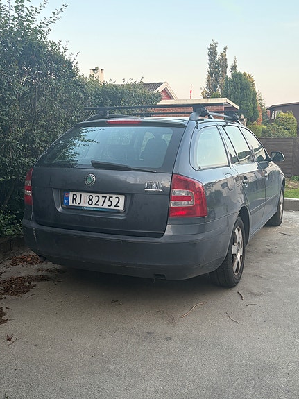 Skoda Octavia 3 of 5