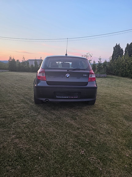 BMW 118i 5 of 5
