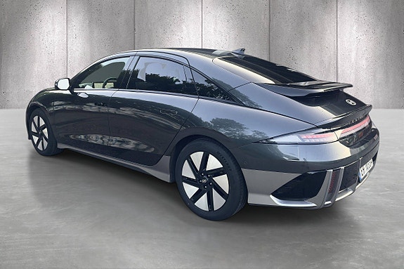 Hyundai Ioniq 6 5 of 5