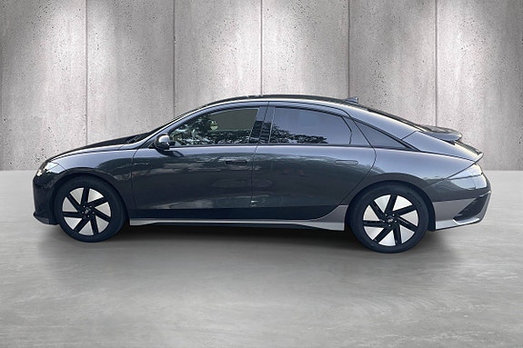 Hyundai Ioniq 6 4 of 5