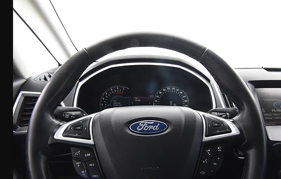 Ford S-MAX 17 of 24