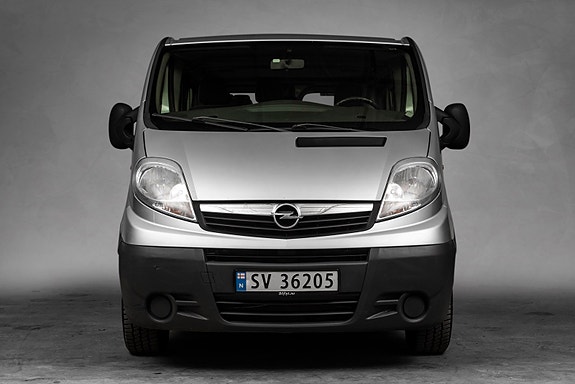 Opel Vivaro 4 of 5