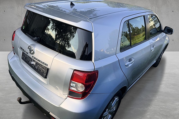 Toyota Urban Cruiser 4 of 5