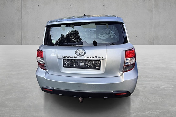 Toyota Urban Cruiser 5 of 5