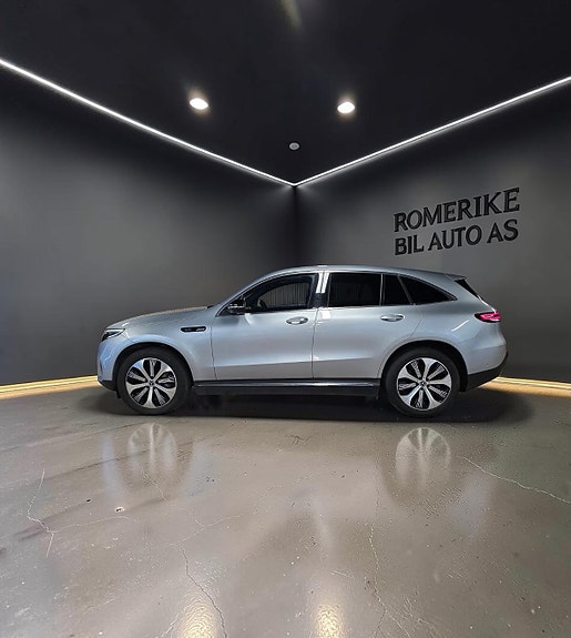 Mercedes-Benz EQC400 18 of 30