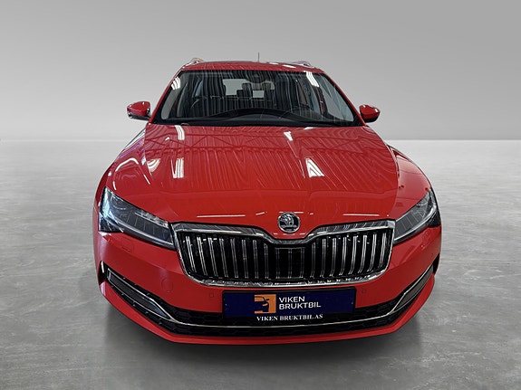 Skoda Superb 3 of 5
