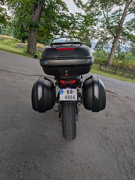 Yamaha MT-09 Tracer 4 of 5
