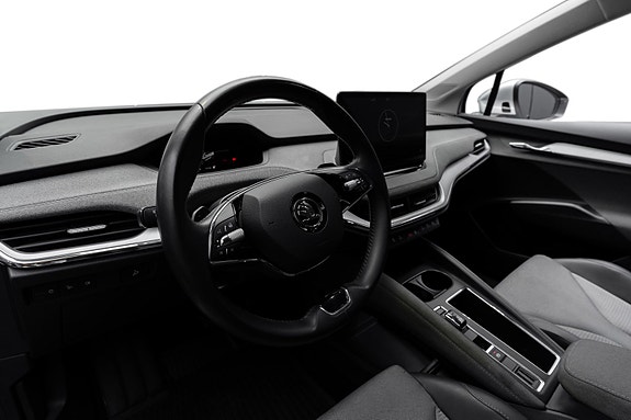 Skoda Enyaq 10 of 26