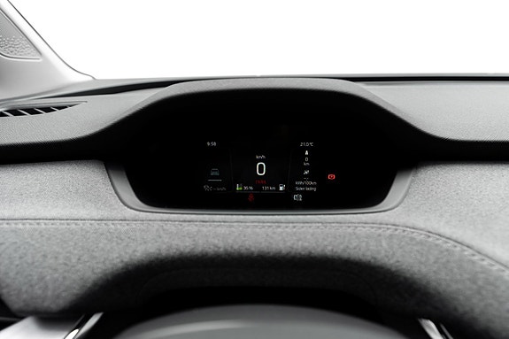 Skoda Enyaq 13 of 26