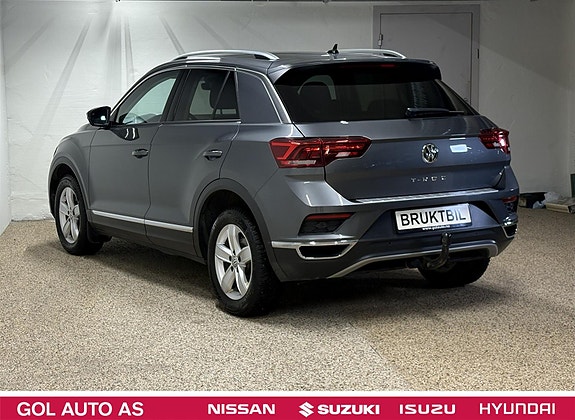 Volkswagen T-Roc 7 of 27