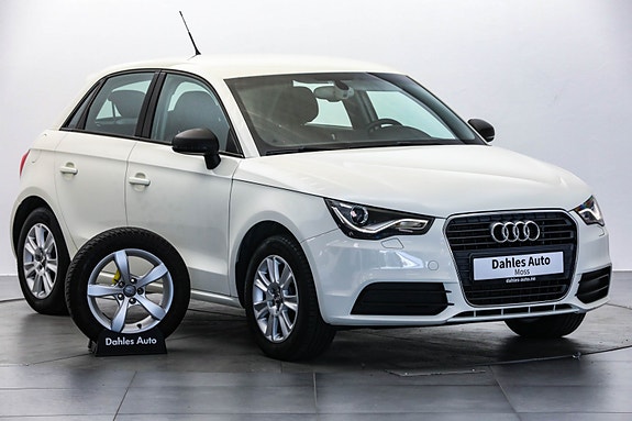 Audi A1 2 of 5