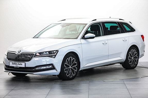 Skoda Superb 7 of 30