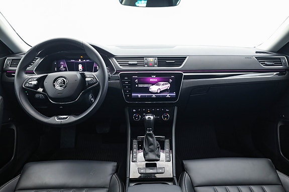Skoda Superb 20 of 30