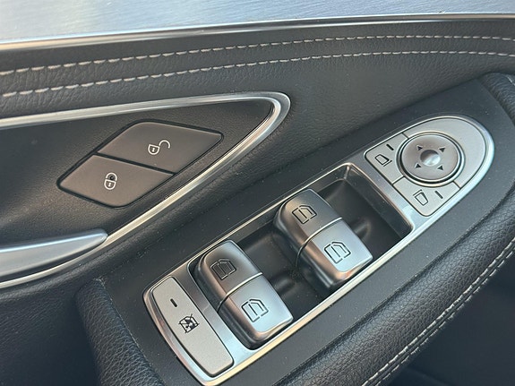Mercedes-Benz C250 21 of 21