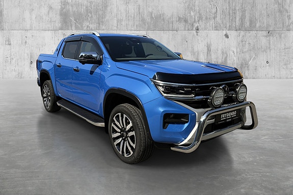 Volkswagen Amarok 2 of 5