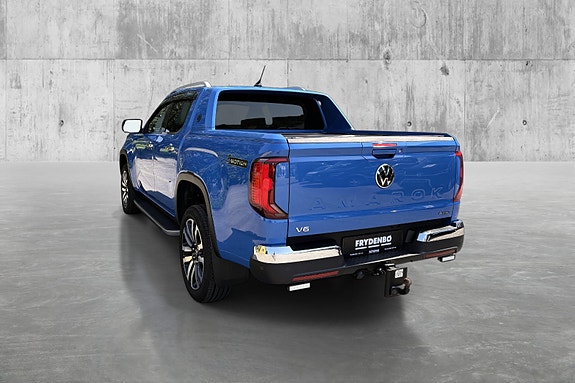 Volkswagen Amarok 3 of 5