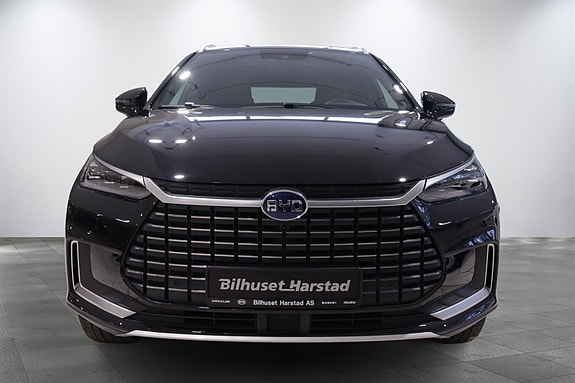 BYD Tang 2 of 5
