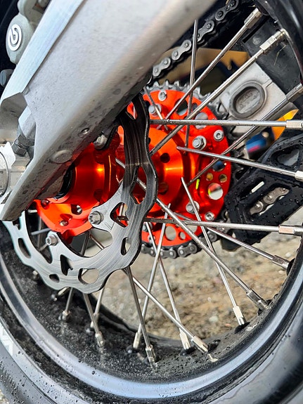KTM 300 EXC 19 of 28