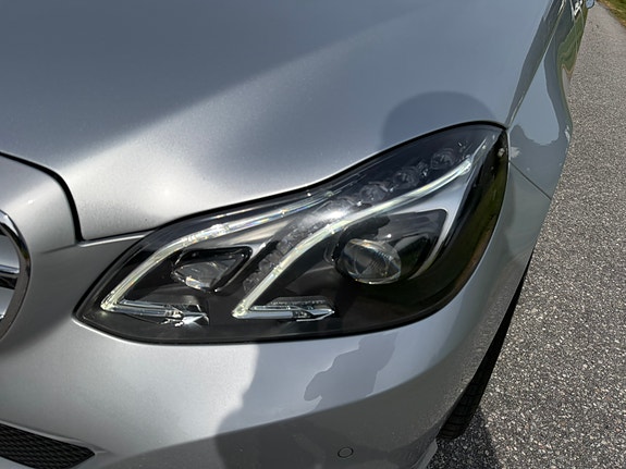 Mercedes-Benz E350 8 of 30