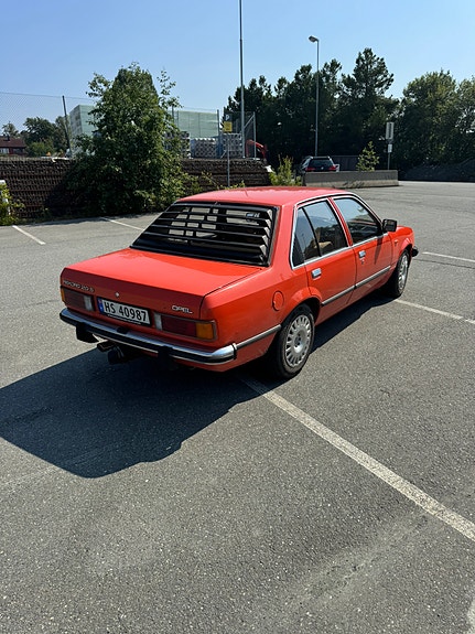 Opel Rekord 4 of 5