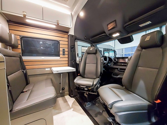 Hymer Grand Canyon S 700 2 of 5