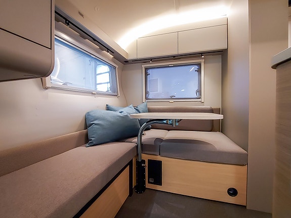 Adria Action 391 PD 2 of 5