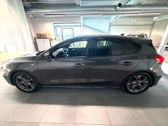 Ford Focus 3 of 16